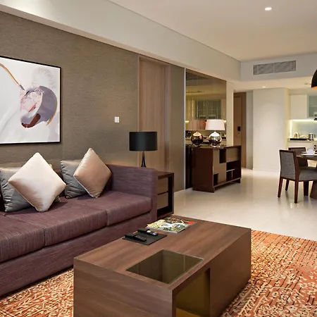 Oakwood Hotel & Residence Surabaya-3